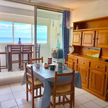 F2 En Front De A 公寓 *